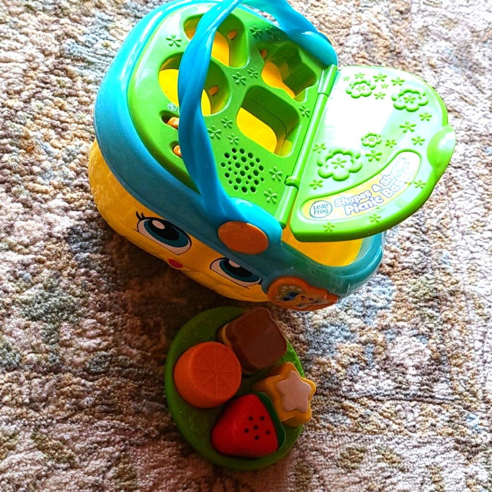 Leap Frog Picnic Basket